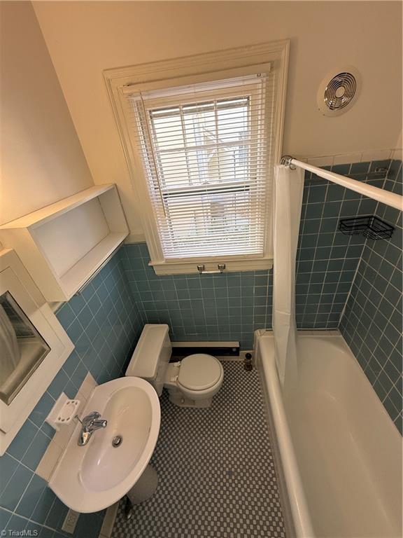 647 Irving Street, Unit 1 Winston-Salem, NC 27103 - Photo 7 of 8