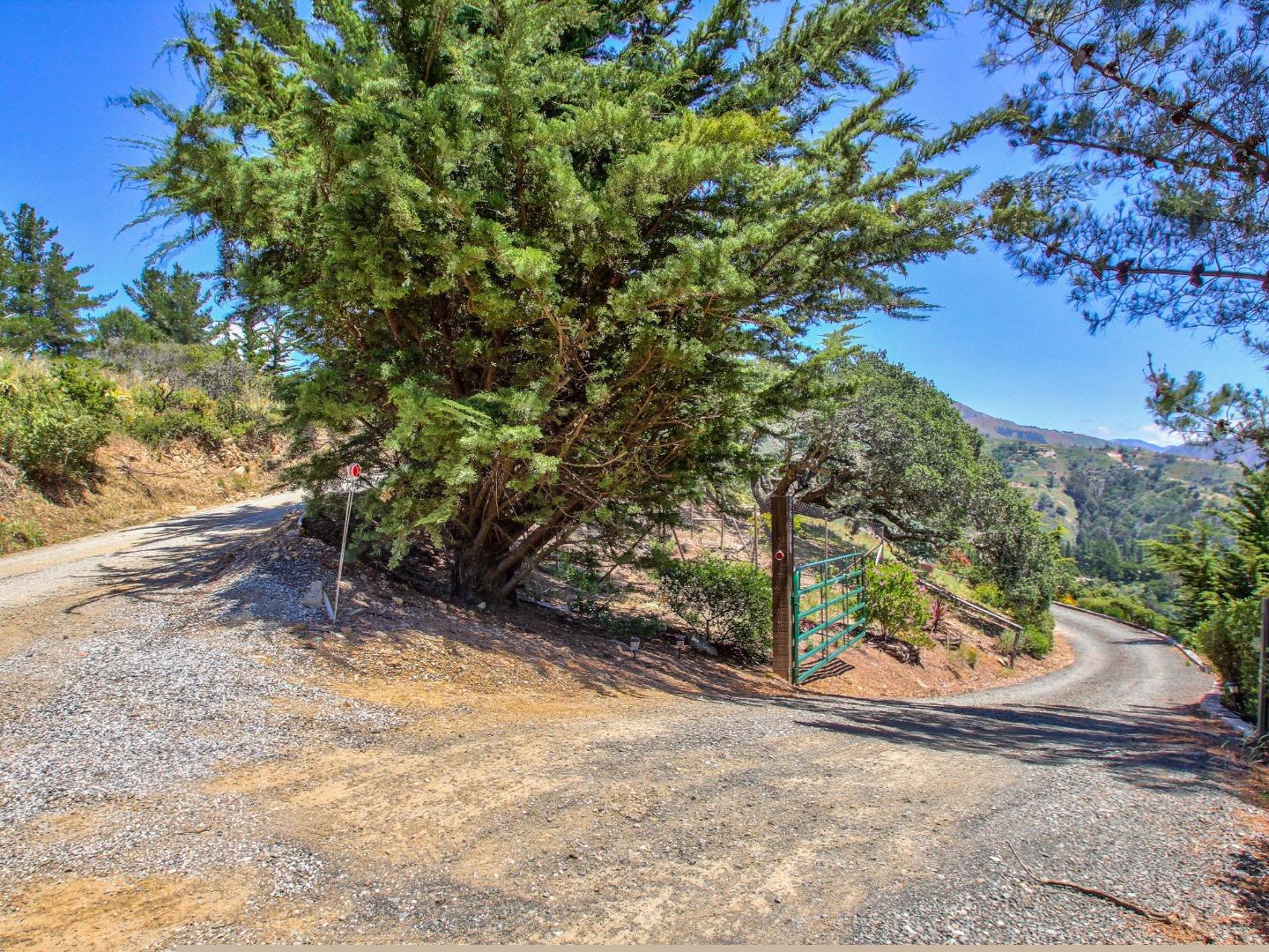 46511 Clear Ridge Road Big Sur, CA 93920 - Photo 17 of 70 Gallery Image 17