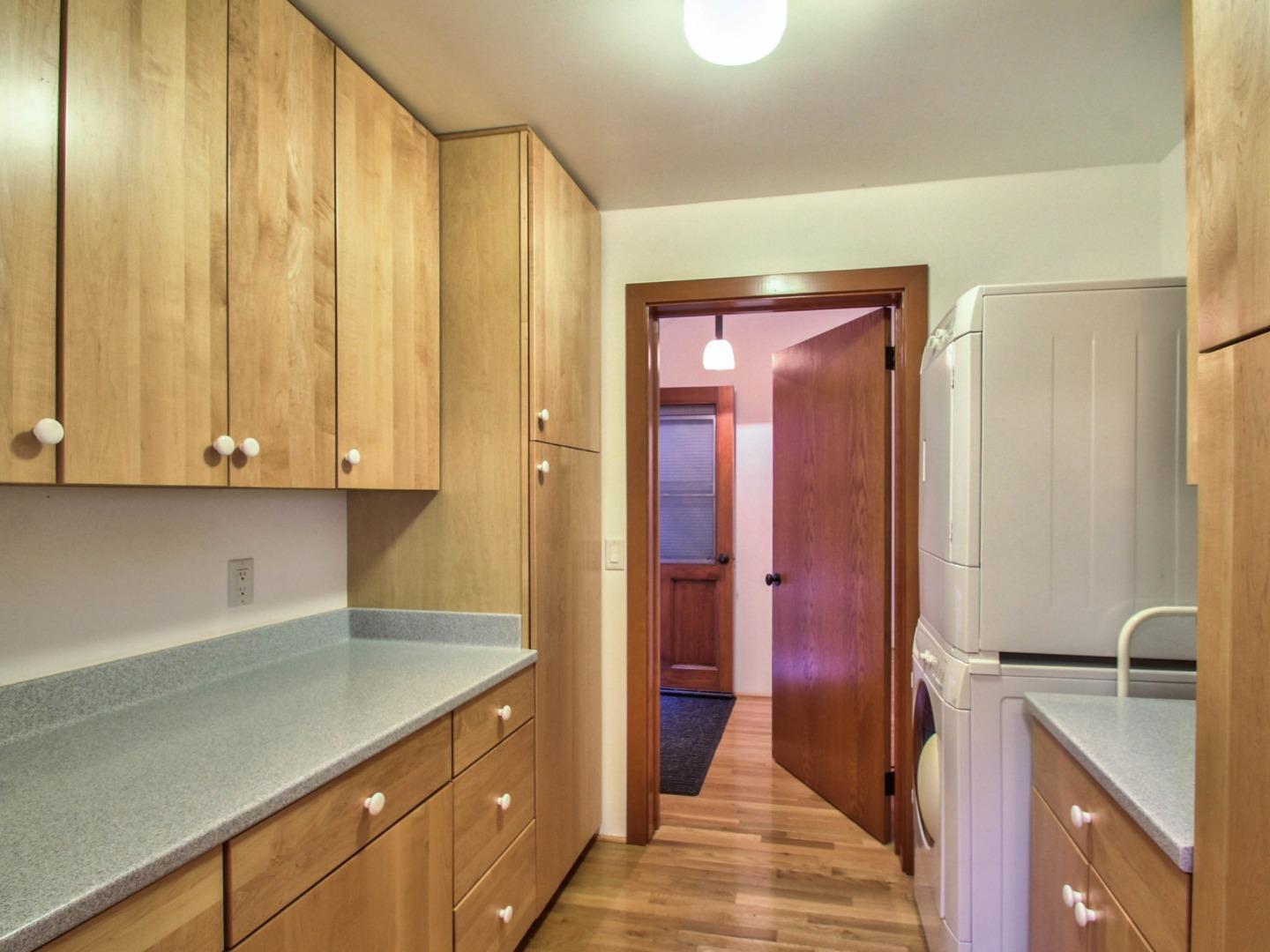46511 Clear Ridge Road Big Sur, CA 93920 - Photo 38 of 70 Gallery Image 38