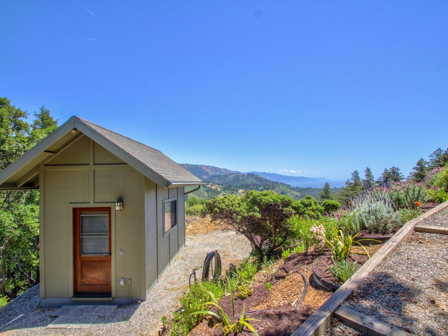 46511 Clear Ridge Road Big Sur, CA 93920 - Photo 40 of 70 Gallery Image 40