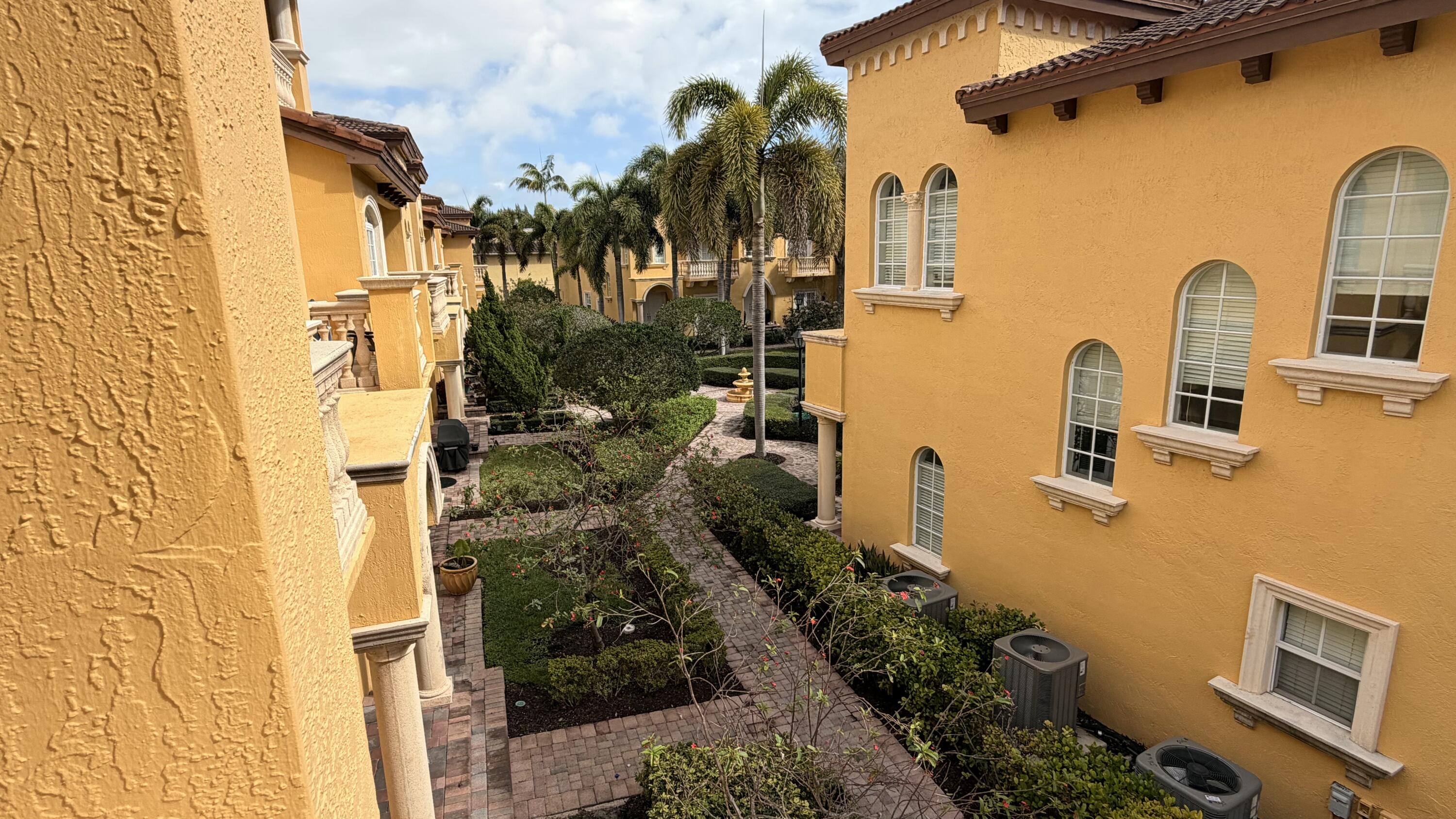 210 Northeast 69th Circle Boca Raton, FL 33487 - Photo 4 of 37 IMG_3463