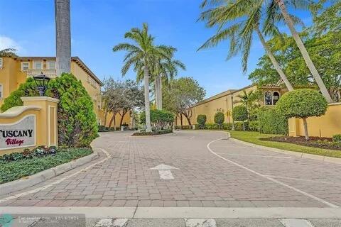 210 Northeast 69th Circle Boca Raton, FL 33487 - Photo 7 of 37 IMG_3434