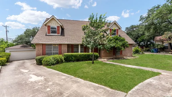 $2,350 | 2535 Wilderness Hill, San Antonio, TX 78231