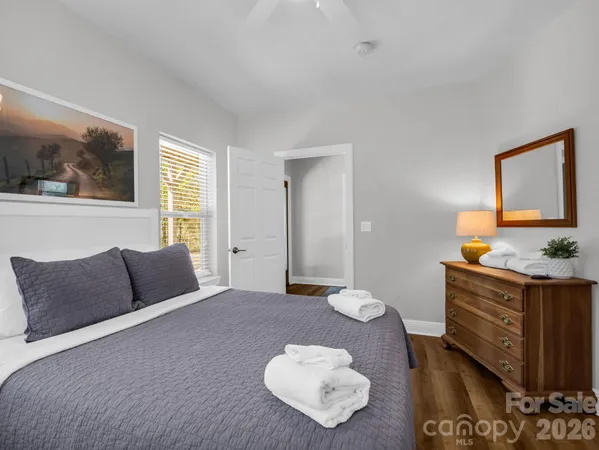 $575,000 | 121 Fern Loop, Lake Lure, NC 28746