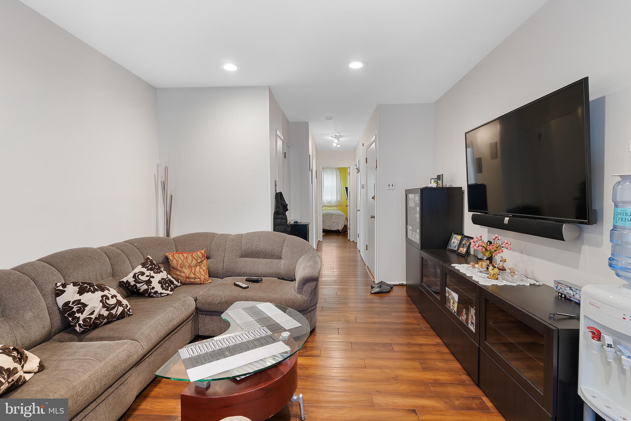 10781 Lockart Road Philadelphia, PA 19116 - Photo 18 of 31 Gallery Image 18