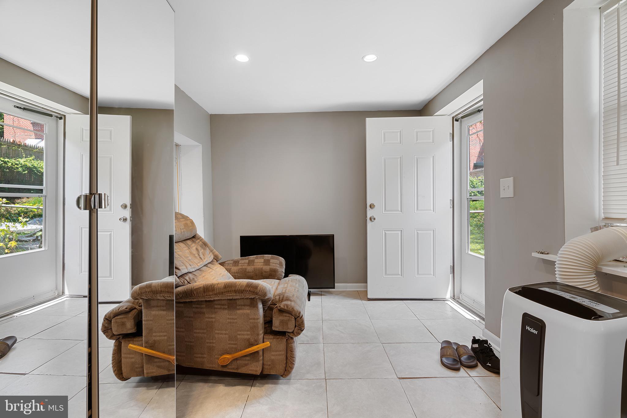 10781 Lockart Road Philadelphia, PA 19116 - Photo 31 of 31 Gallery Image 31