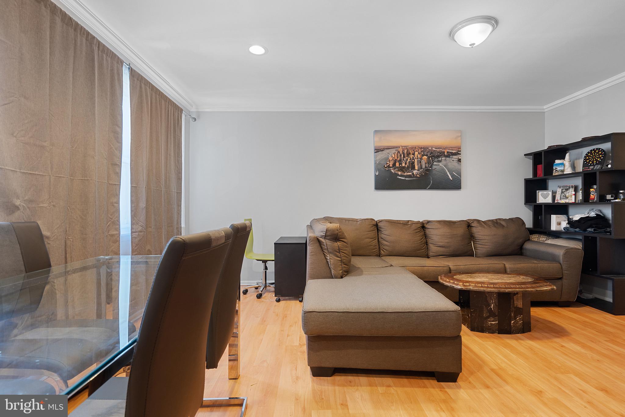 10781 Lockart Road Philadelphia, PA 19116 - Photo 8 of 31 Gallery Image 8