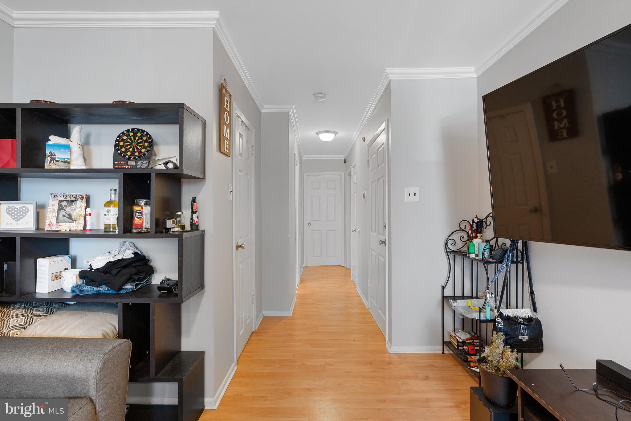 10781 Lockart Road Philadelphia, PA 19116 - Photo 10 of 31 Gallery Image 10