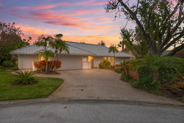 $849,000 | 6061 Southeast Medinah Lane, Stuart, FL 34997