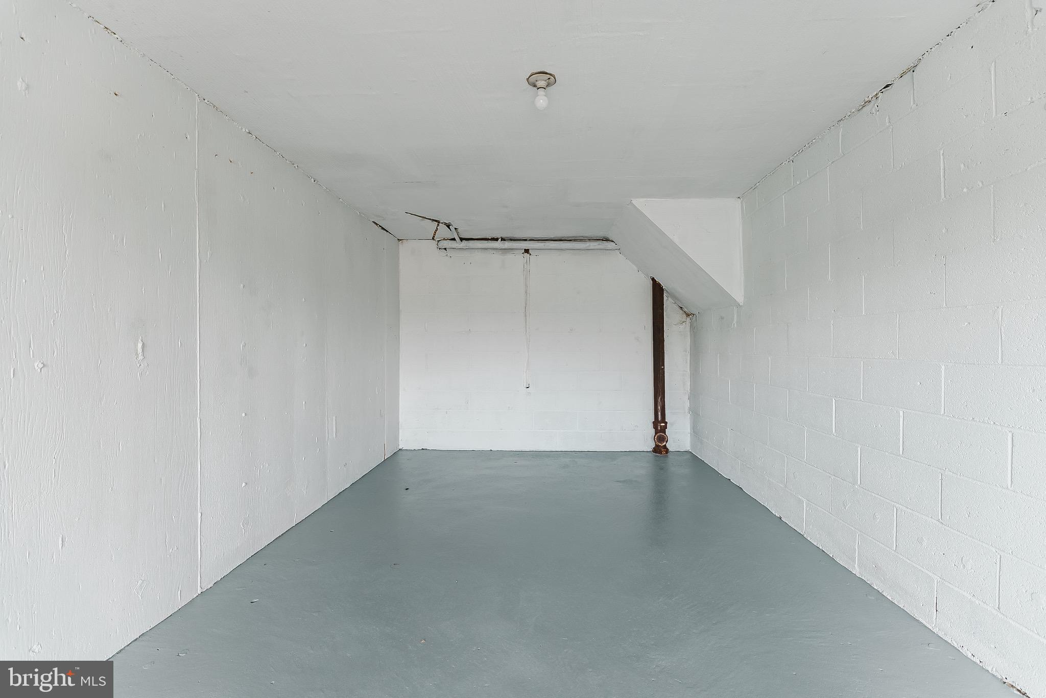 3820 Powell Road Brookhaven, PA 19015 - Photo 27 of 30 Garage