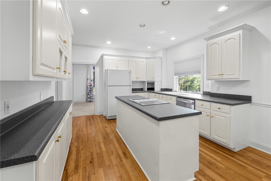 110 Brookstone Way Central, SC 29630 - Photo 11 of 46 This bright kitchen features ample counter space, making it ideal for culinary endeavors.