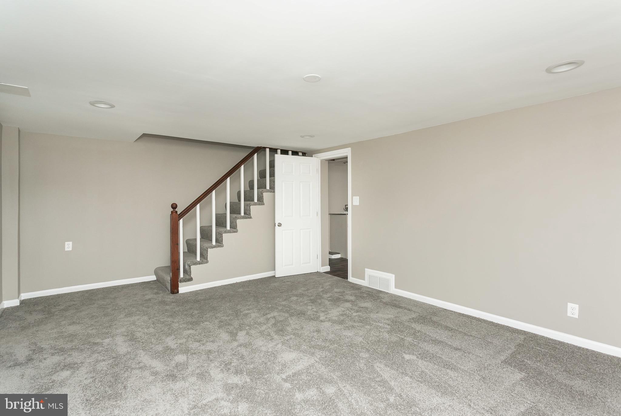 1658 Roundhill Road Baltimore, MD 21218 - Photo 18 of 30 Spacious Lower Level Retreat!