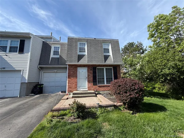 $3,350 | 23 Hawthorn Court, Fishkill, NY 12524