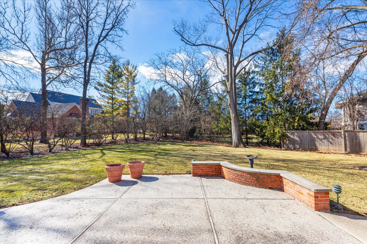 1115 Golfview Lane Glenview, IL 60025 - Photo 42 of 46 a view of a swimming pool with a patio