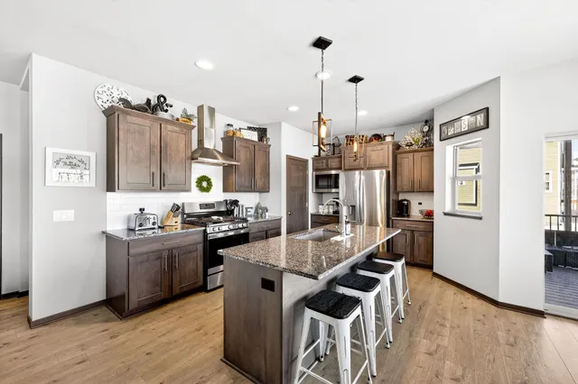 $834,000 | 4960 Prairie Spring Court, Waunakee, WI 53597