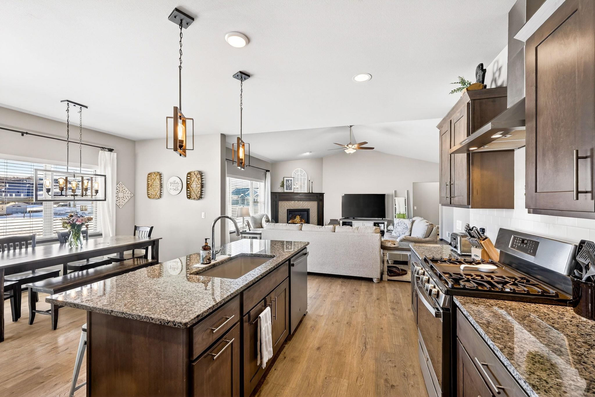 4960 Prairie Spring Court Waunakee, WI 53597 - Photo 15 of 56