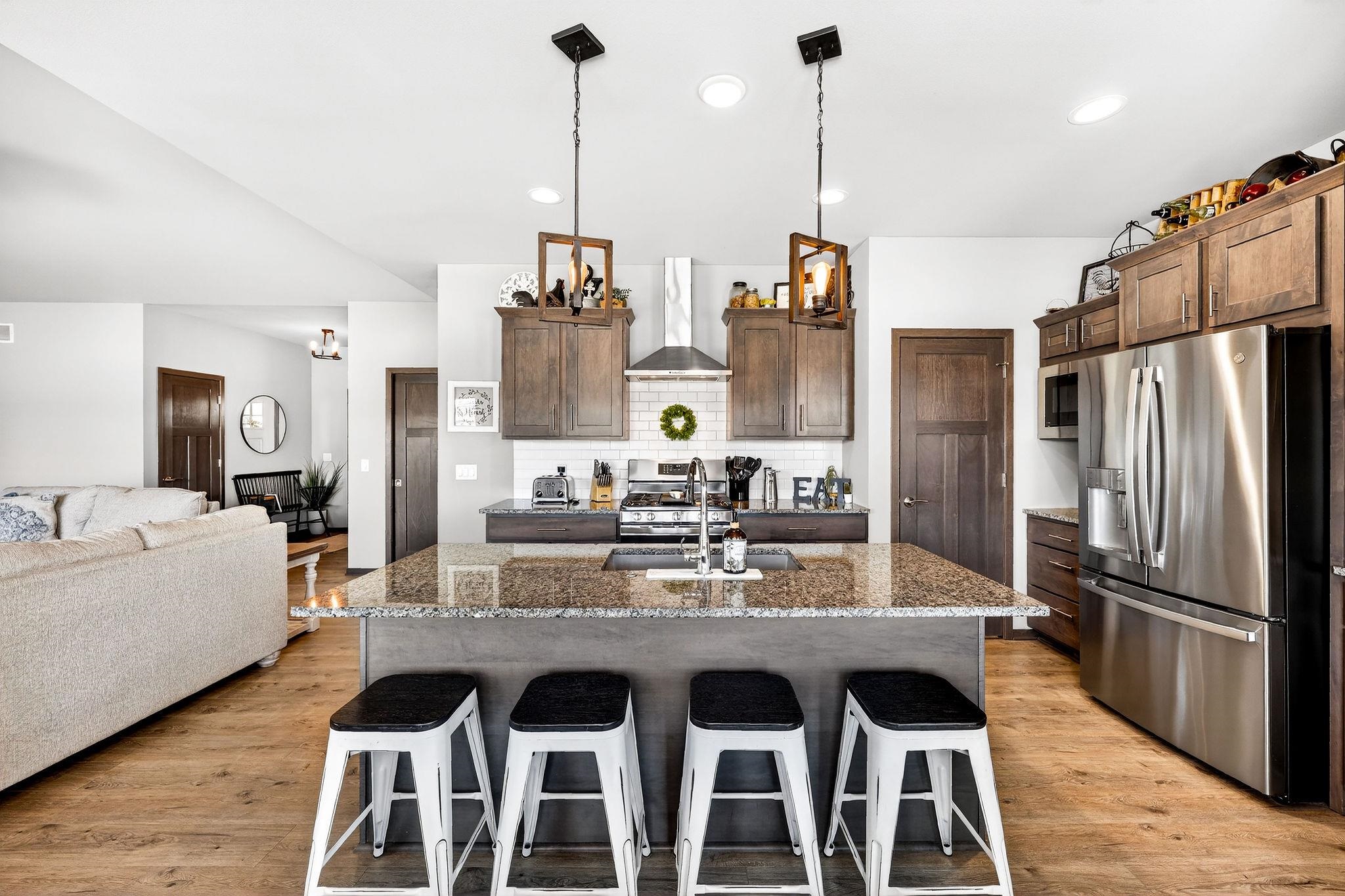 4960 Prairie Spring Court Waunakee, WI 53597 - Photo 10 of 56