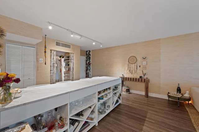 $2,900 | 3450 South Ocean Boulevard, Unit 105, Palm Beach, FL 33480