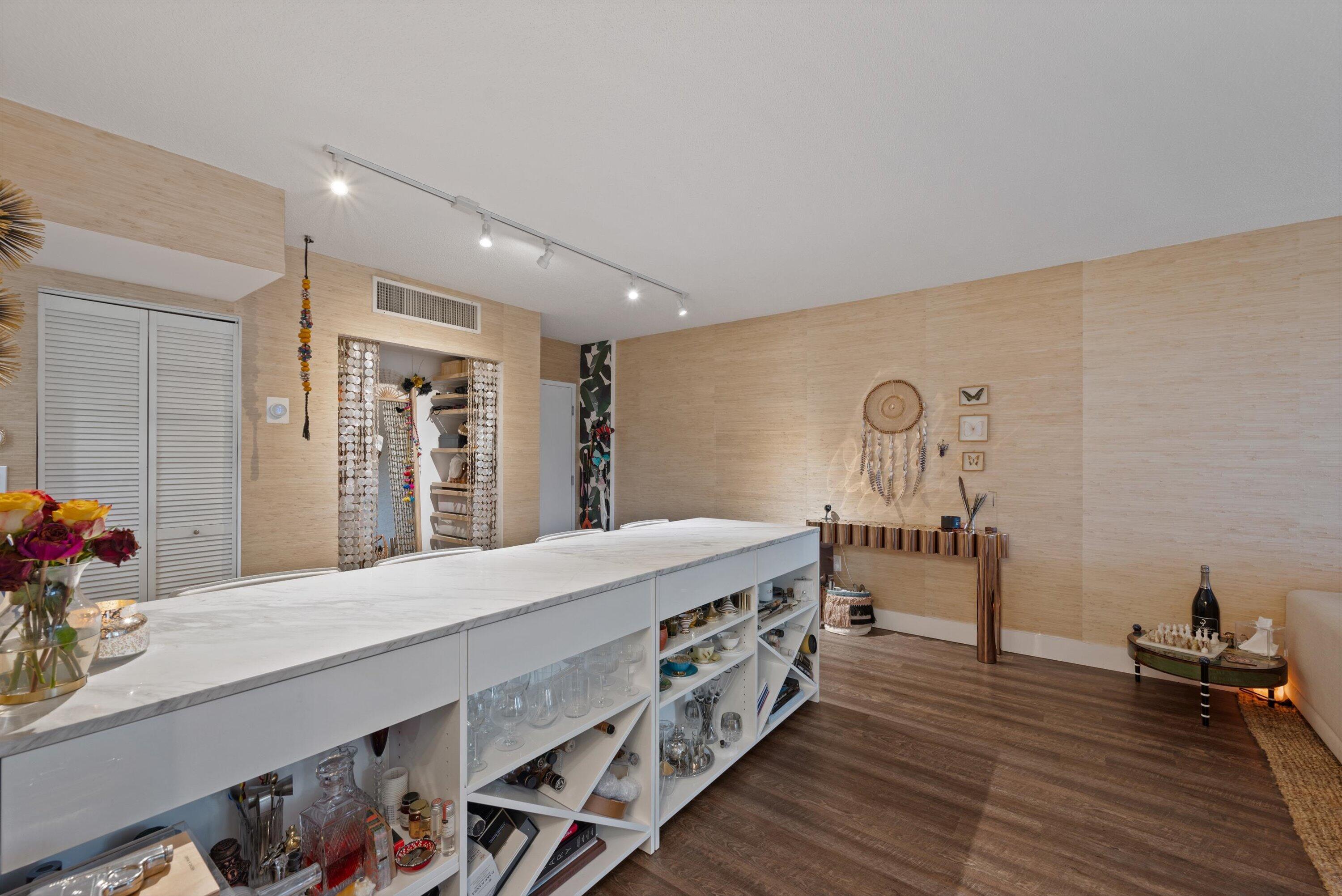 3450 South Ocean Boulevard, Unit 105 Palm Beach, FL 33480 - Photo 14 of 49 19-DSC_8221