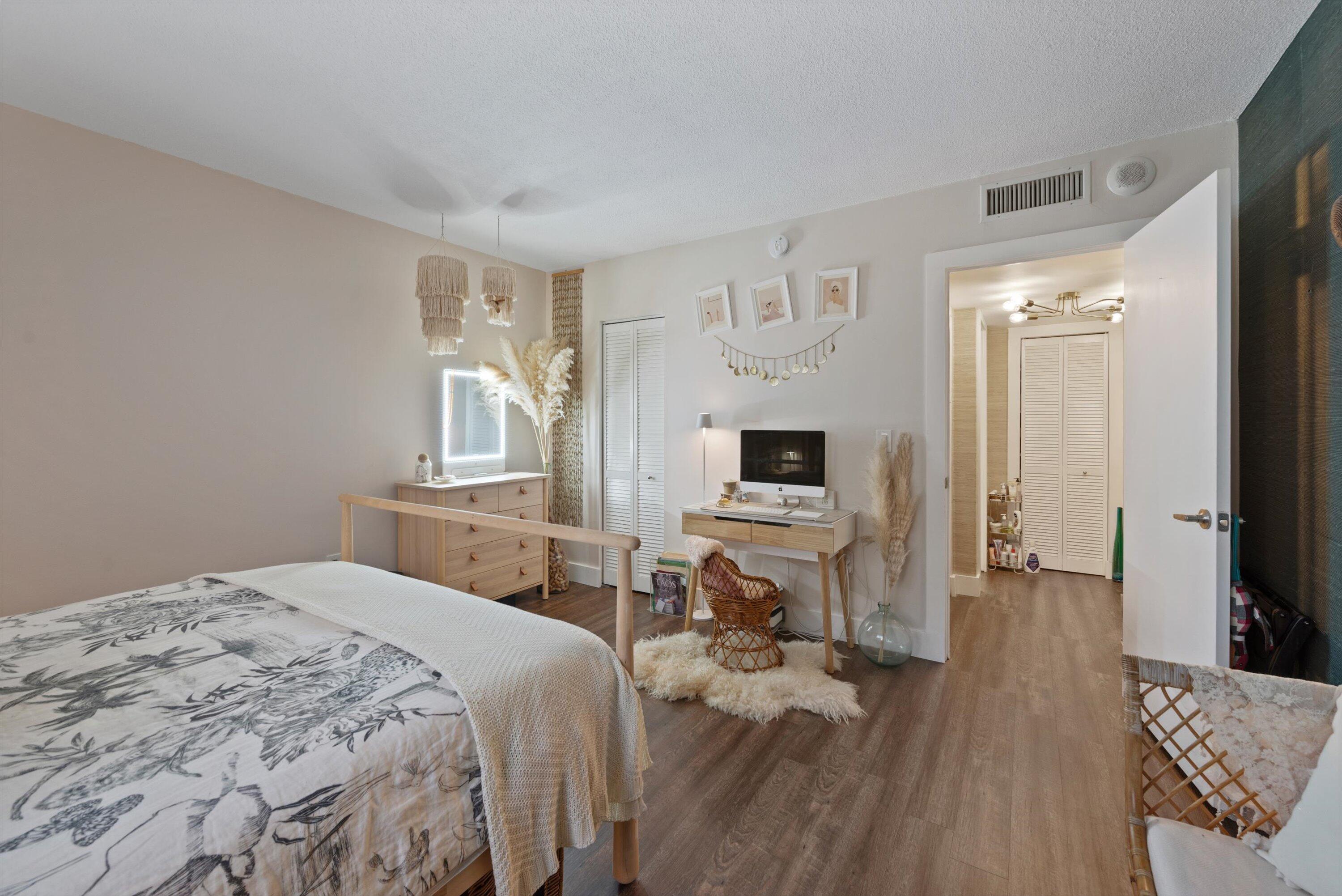 3450 South Ocean Boulevard, Unit 105 Palm Beach, FL 33480 - Photo 25 of 49 31-DSC_8158