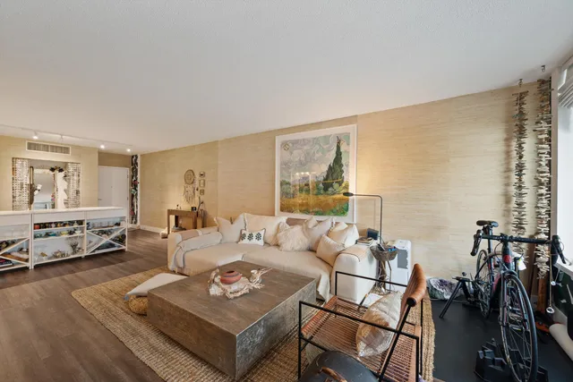 $2,900 | 3450 South Ocean Boulevard, Unit 105, Palm Beach, FL 33480