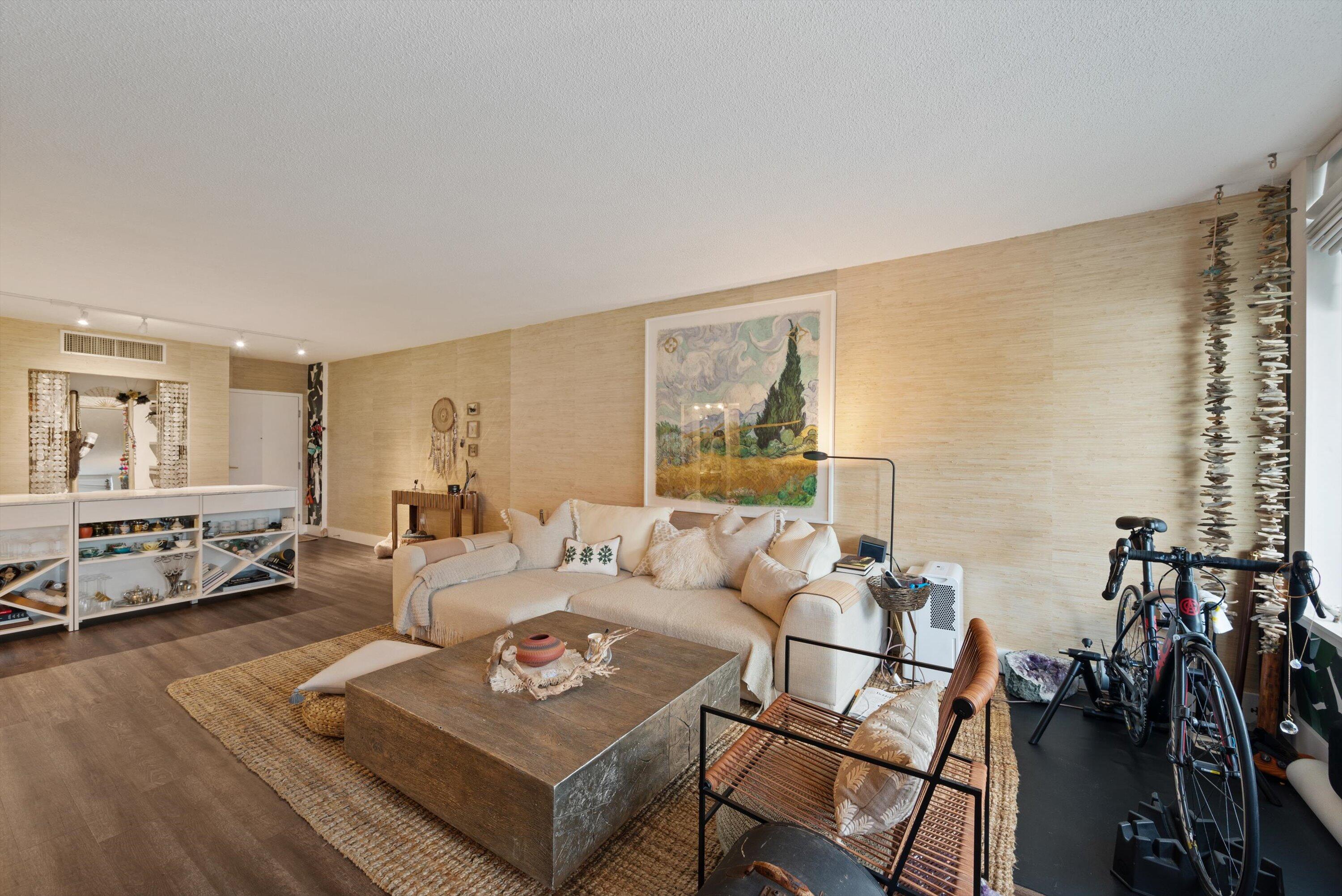 3450 South Ocean Boulevard, Unit 105 Palm Beach, FL 33480 - Photo 3 of 49 04-DSC_8257