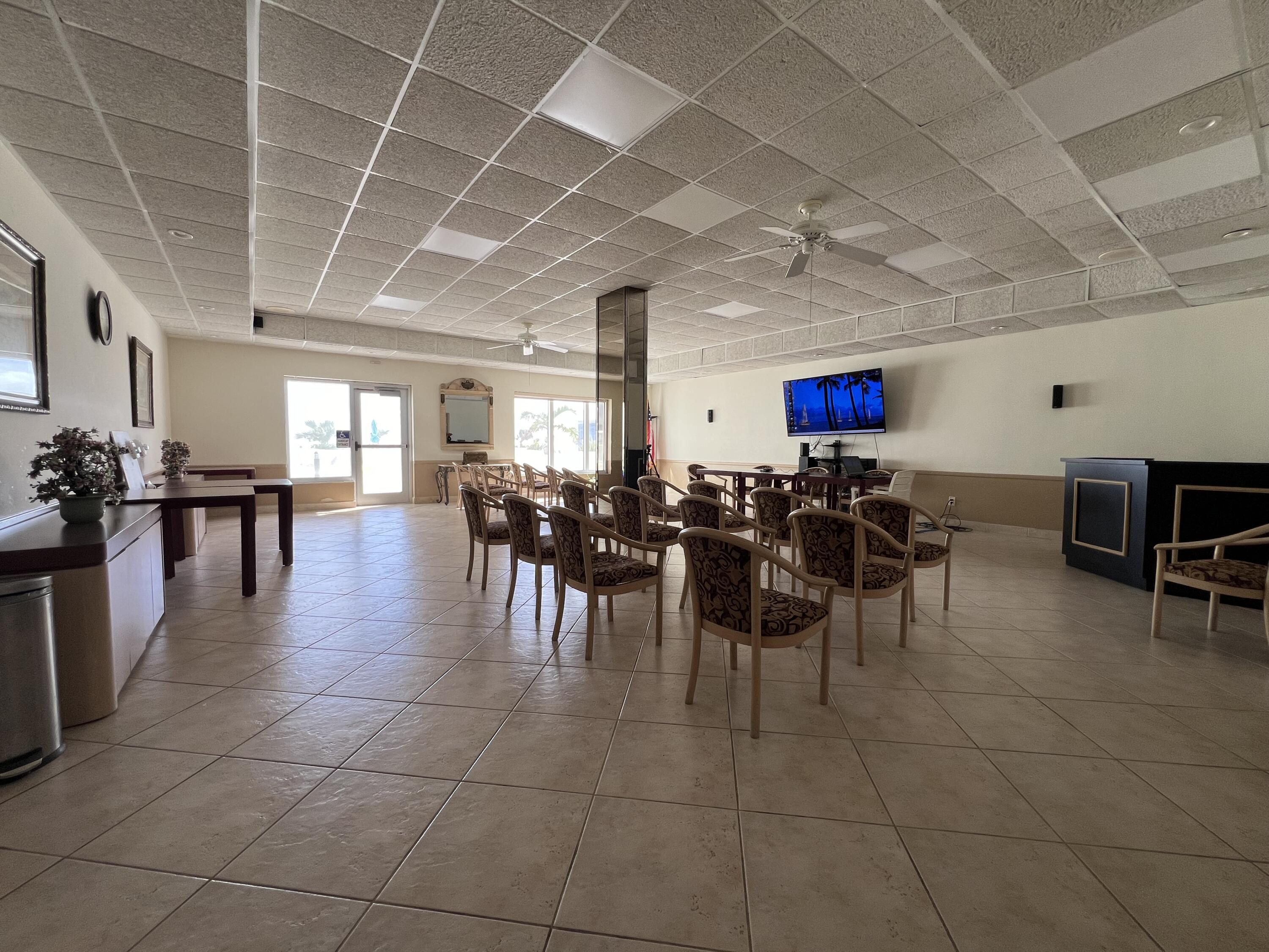 3450 South Ocean Boulevard, Unit 105 Palm Beach, FL 33480 - Photo 49 of 49 IMG_5870