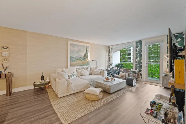 $2,900 | 3450 South Ocean Boulevard, Unit 105, Palm Beach, FL 33480