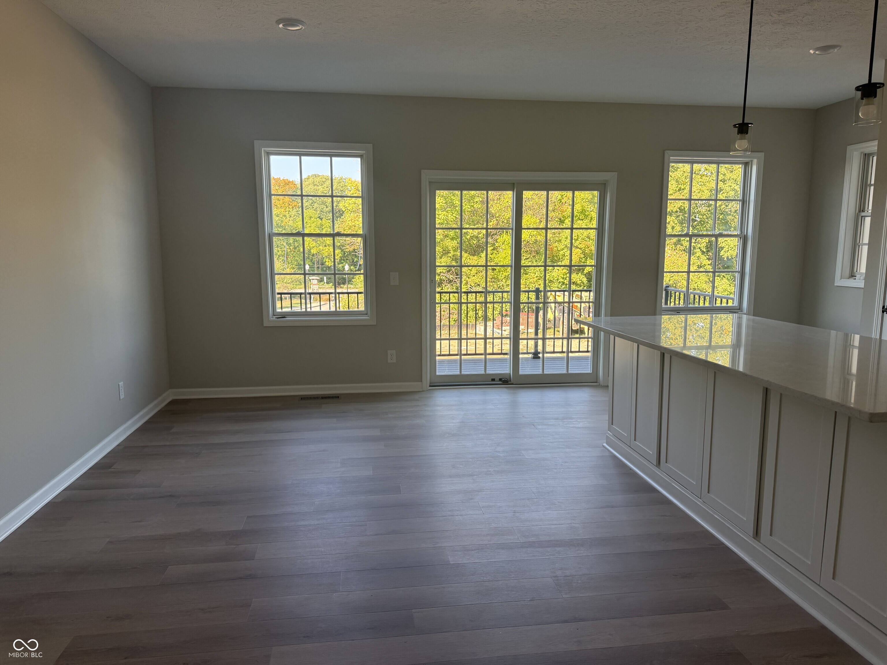 5740 Birtz Road Lawrence, IN 46216 - Photo 8 of 20