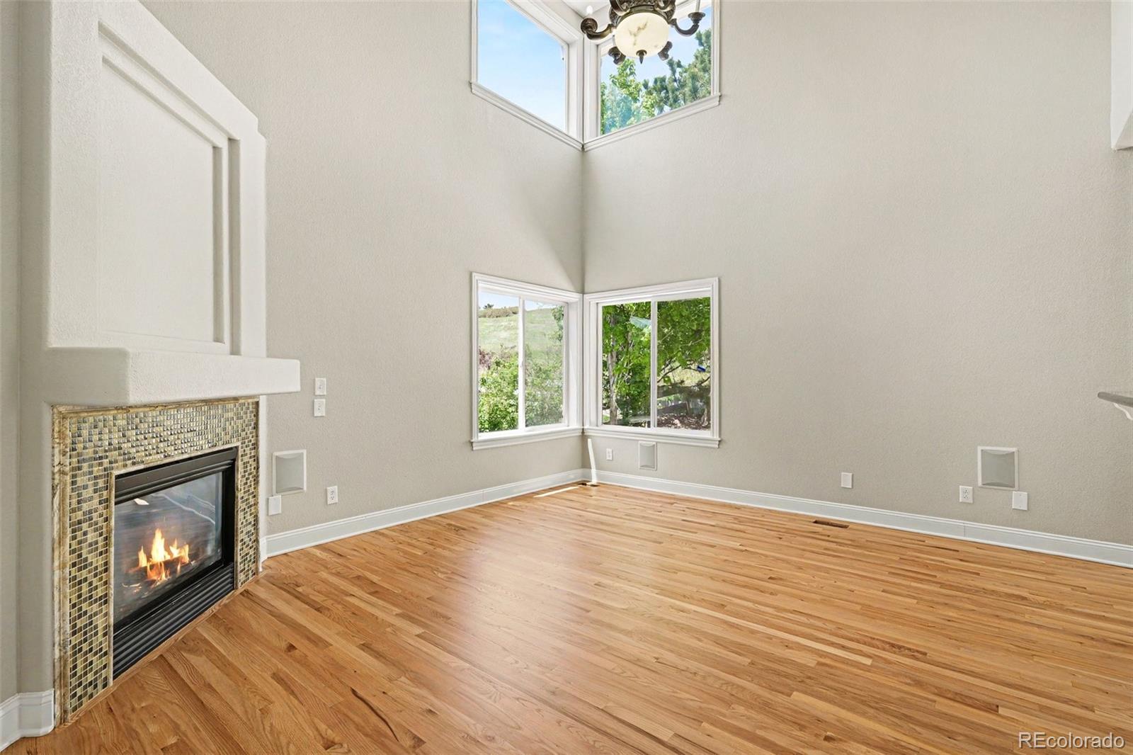 711 Briar Ridge Court Castle Pines, CO 80108 - Photo 7 of 40