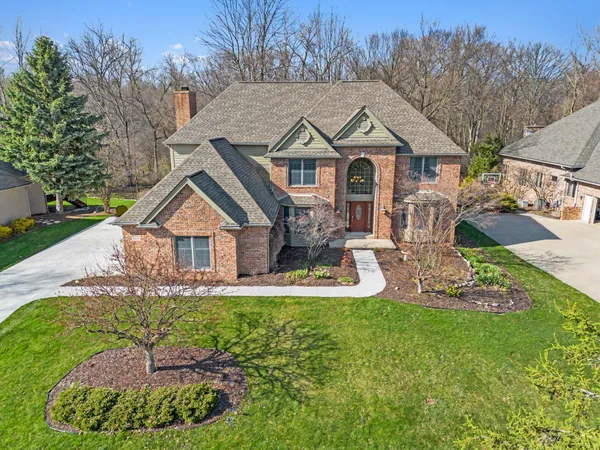 $899,900 | 2074 Stonebridge Drive North, Ann Arbor, MI 48108