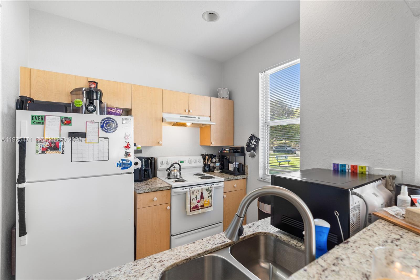 10997 Southwest 238th Street Homestead, FL 33032 - Photo 22 of 39