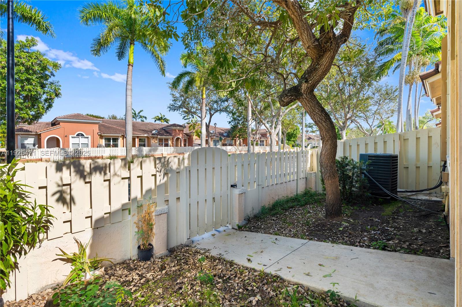 10997 Southwest 238th Street Homestead, FL 33032 - Photo 30 of 39