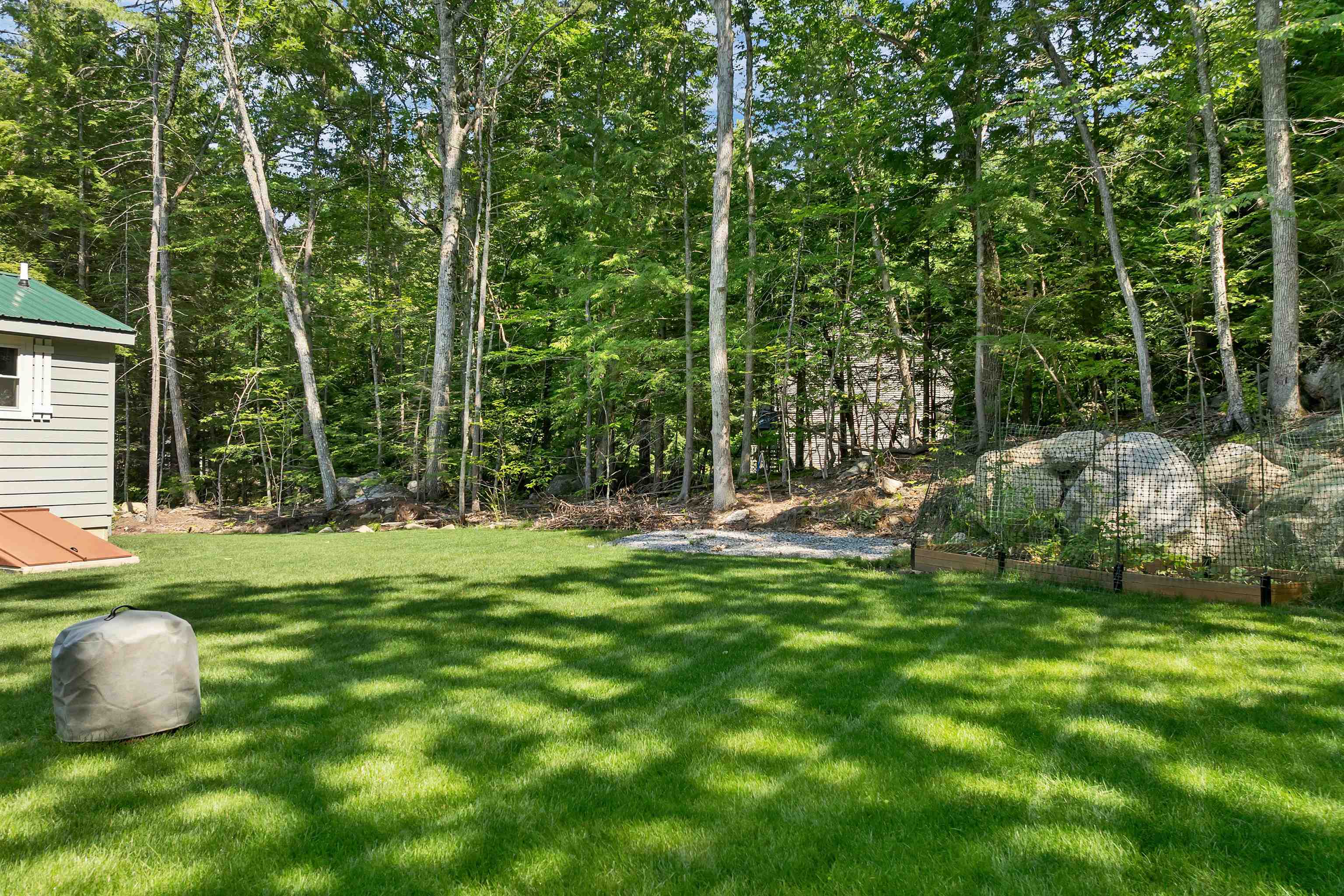 616 Deer Meadow Road Webster, NH 03303 - Photo 5 of 41