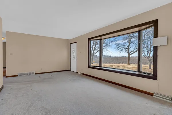 $499,900 | 1351 98th Street Northeast, Kandiyohi, MN 56251