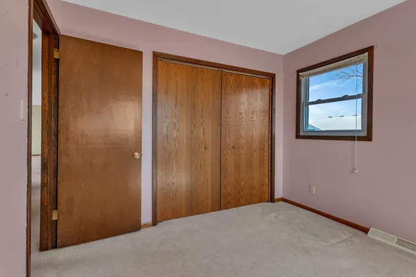 $499,900 | 1351 98th Street Northeast, Kandiyohi, MN 56251