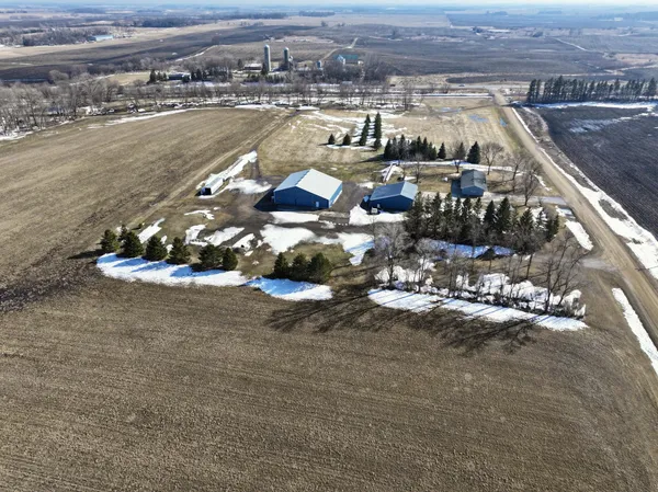 $499,900 | 1351 98th Street Northeast, Kandiyohi, MN 56251