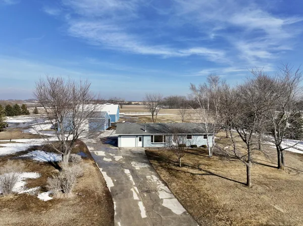 $499,900 | 1351 98th Street Northeast, Kandiyohi, MN 56251