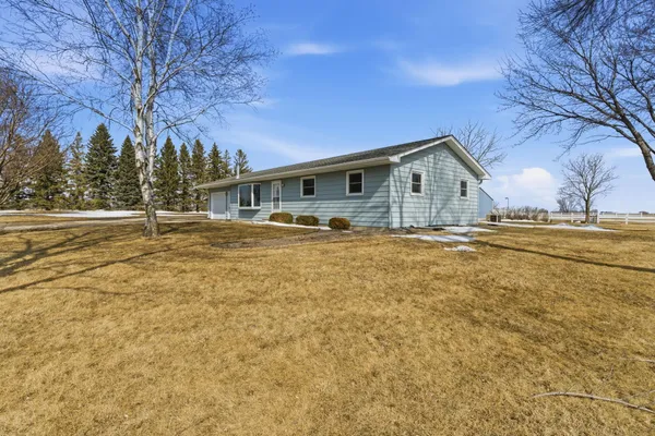 $499,900 | 1351 98th Street Northeast, Kandiyohi, MN 56251