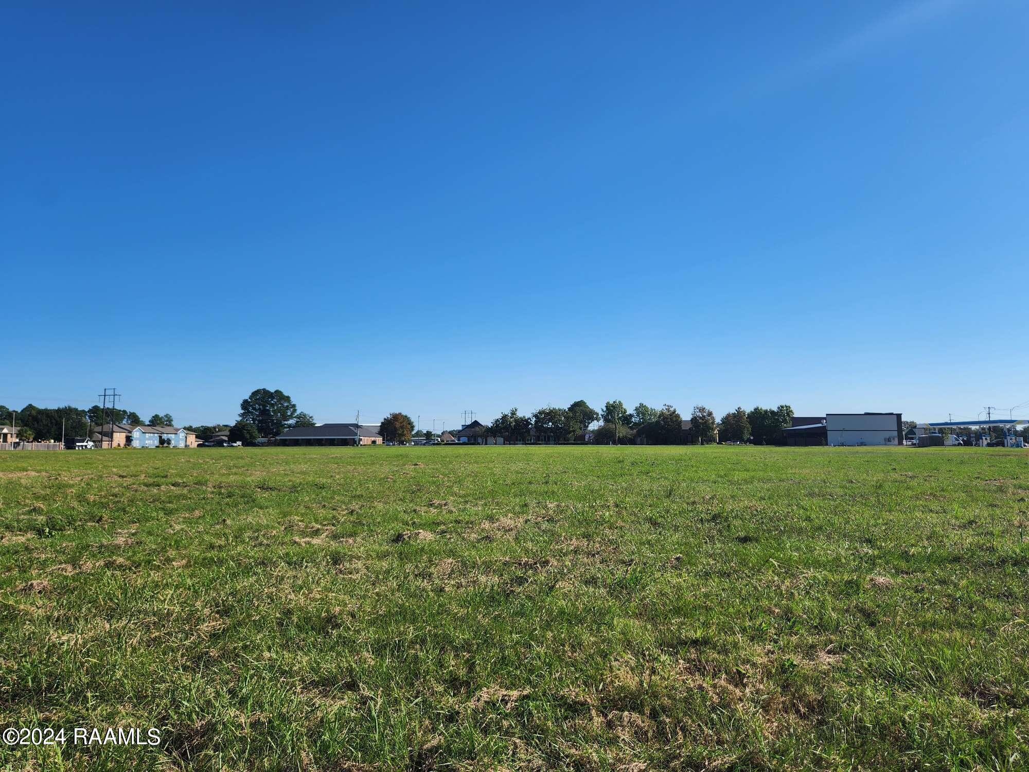 706 Verot School Road Lafayette, LA 70508 - Photo 5 of 7 Compress_20241009_101830_0142