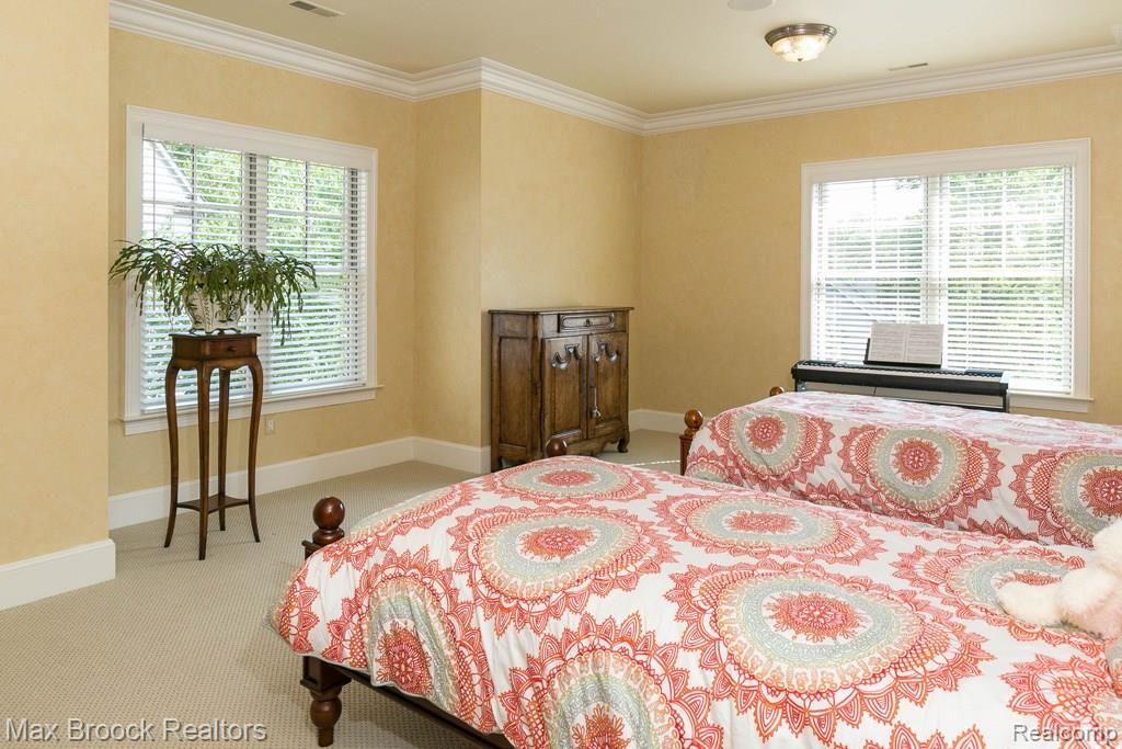 600 Riverside Birmingham, MI 48009 - Photo 22 of 62 600RiversideDr-22.jpg