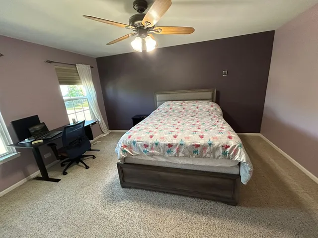 $2,400 | 2249 Sunrise Circle, Aurora, IL 60503