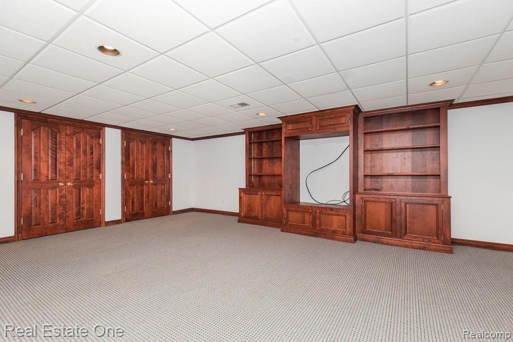 3436 Summit Ridge Drive Rochester Hills, MI 48306 - Photo 28 of 32