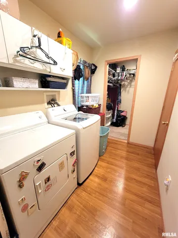 $215,000 | 2160 County Highway, Rinard, IL 62878