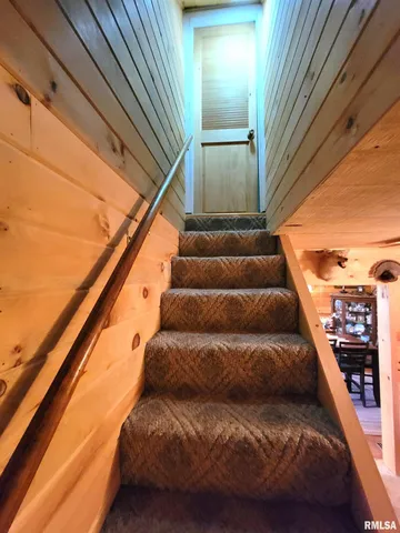 $215,000 | 2160 County Highway, Rinard, IL 62878