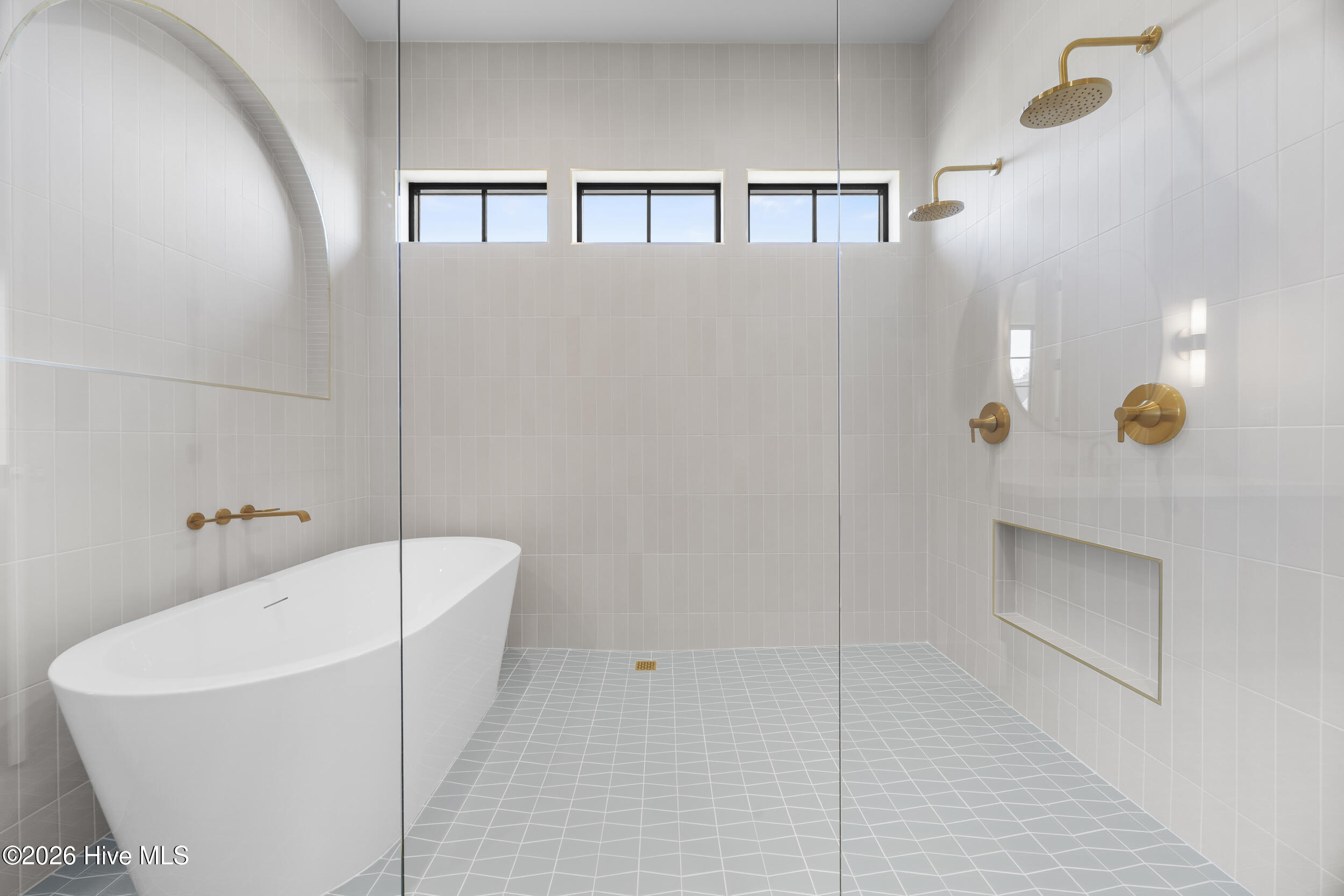 103 Dragonfly Lane Hampstead, NC 28443 - Photo 23 of 88 23_bathroom