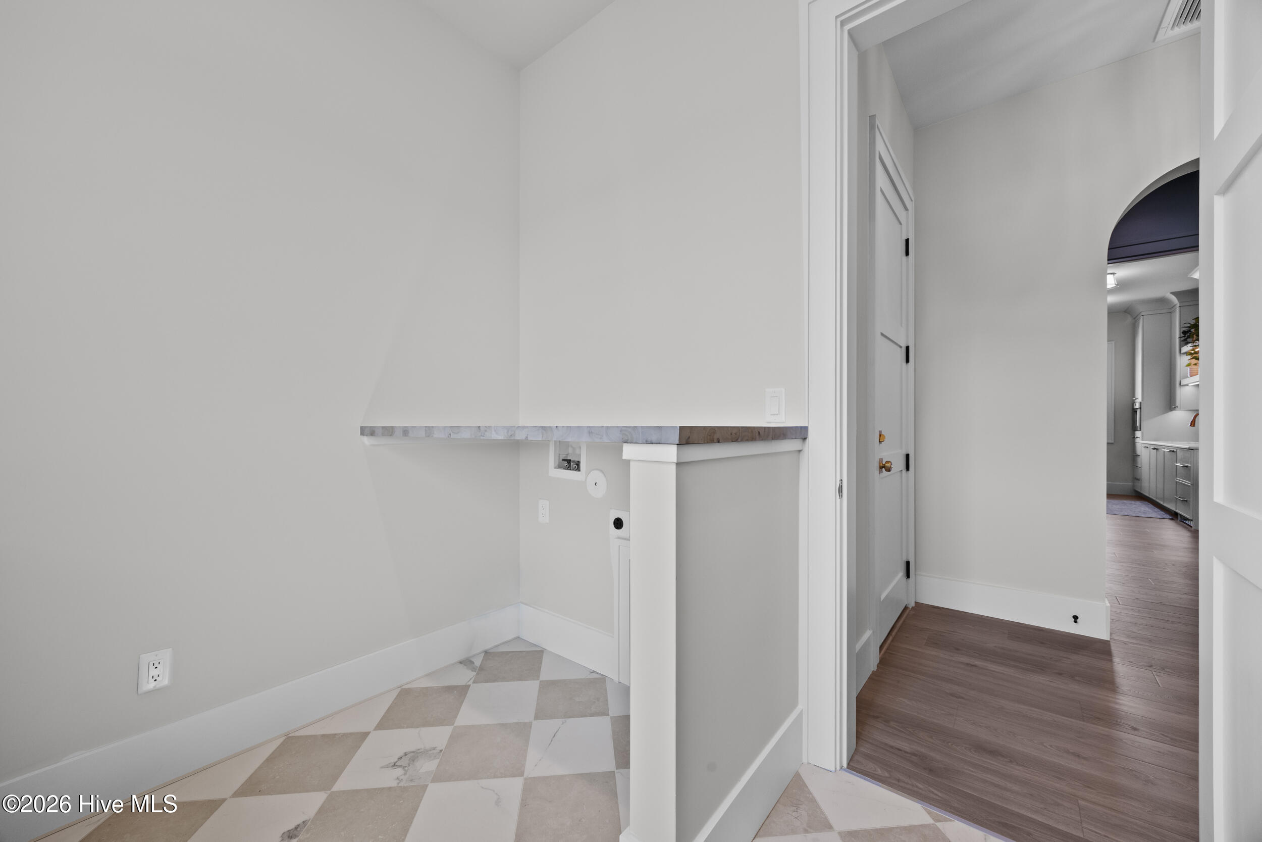 103 Dragonfly Lane Hampstead, NC 28443 - Photo 40 of 88 40_laundry