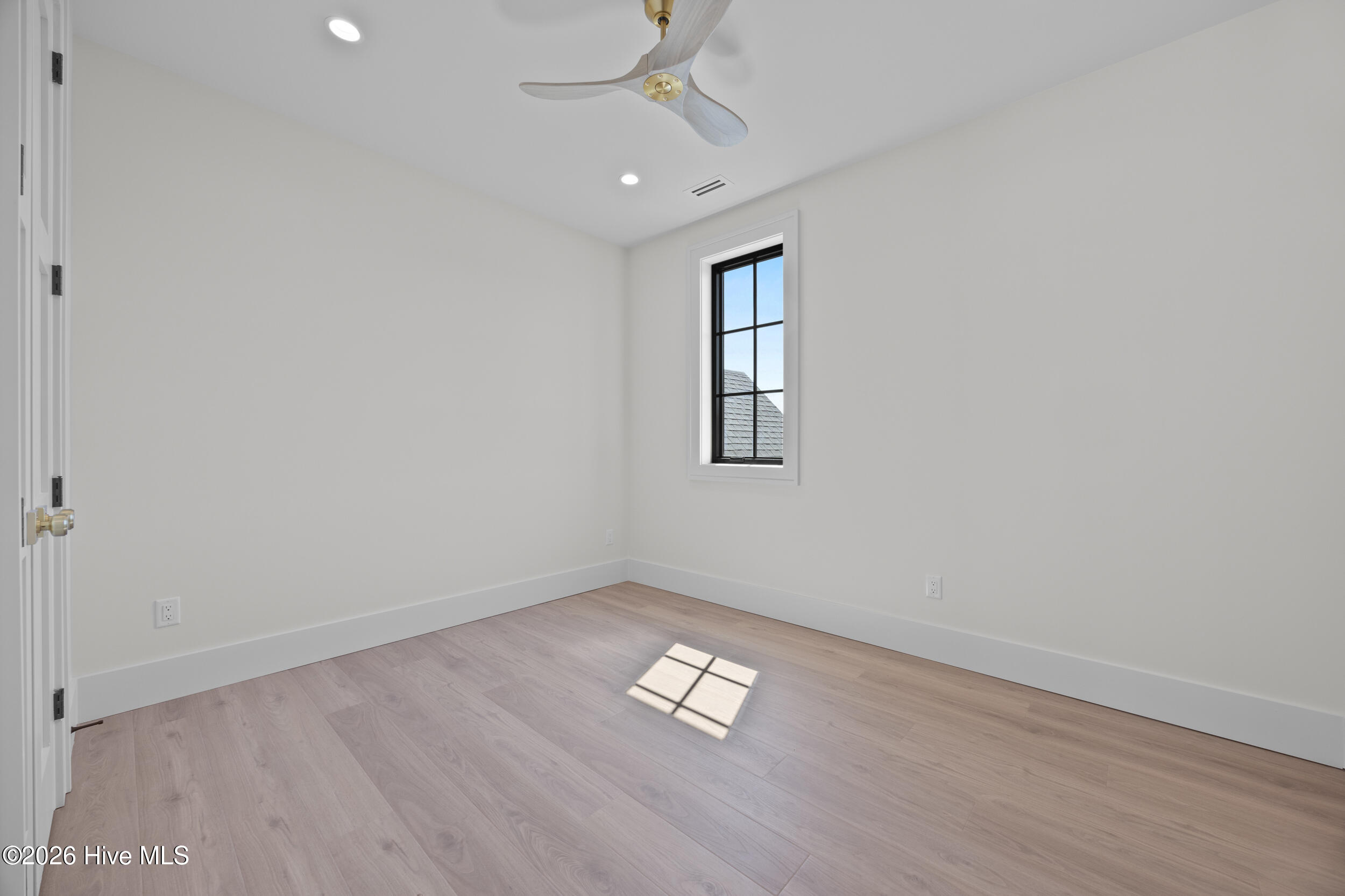 103 Dragonfly Lane Hampstead, NC 28443 - Photo 47 of 88 47_bedroom