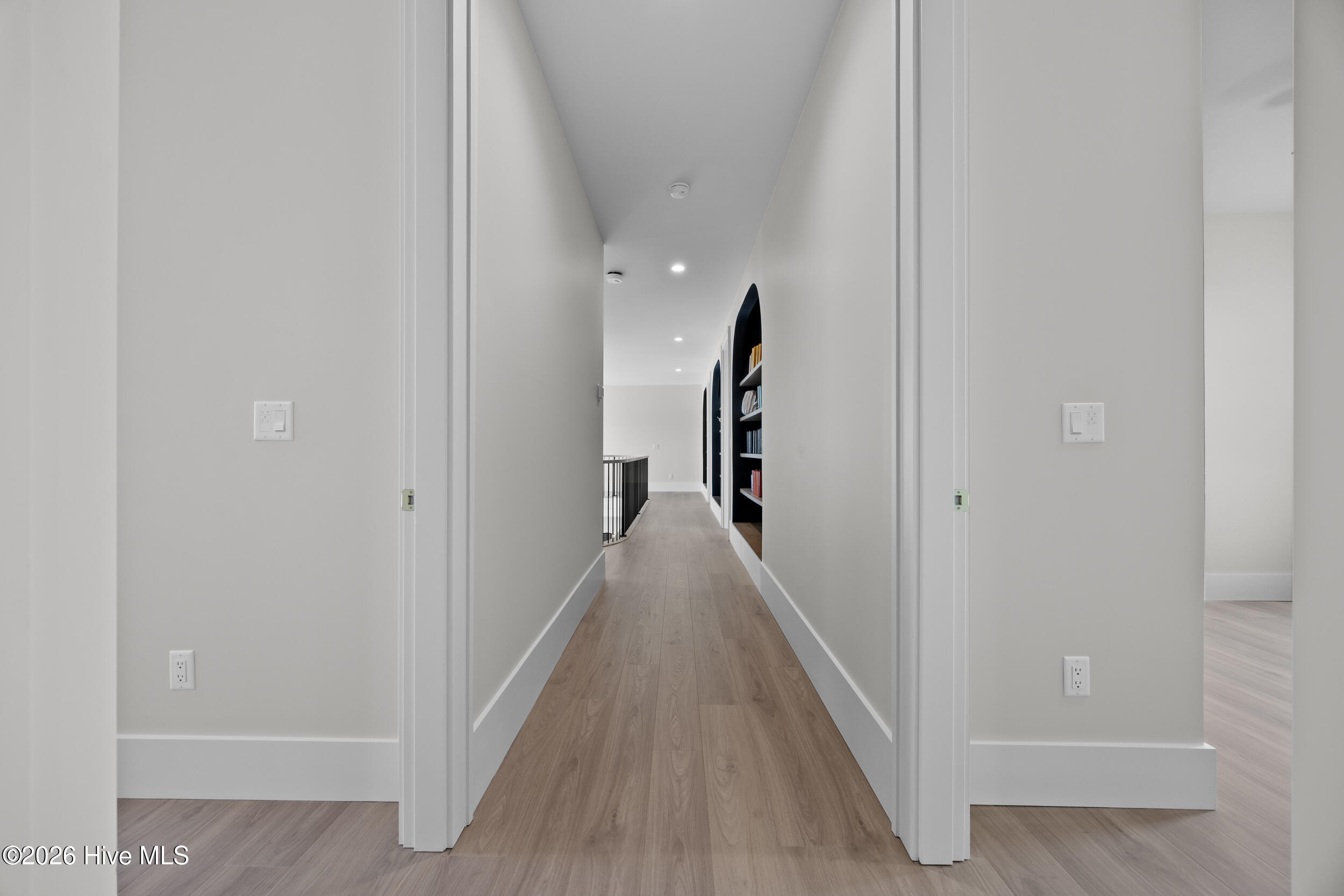 103 Dragonfly Lane Hampstead, NC 28443 - Photo 66 of 88 66_hallway