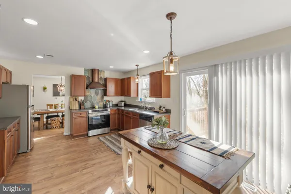 $434,999 | 1105 Henry Drive, Winchester, VA 22602